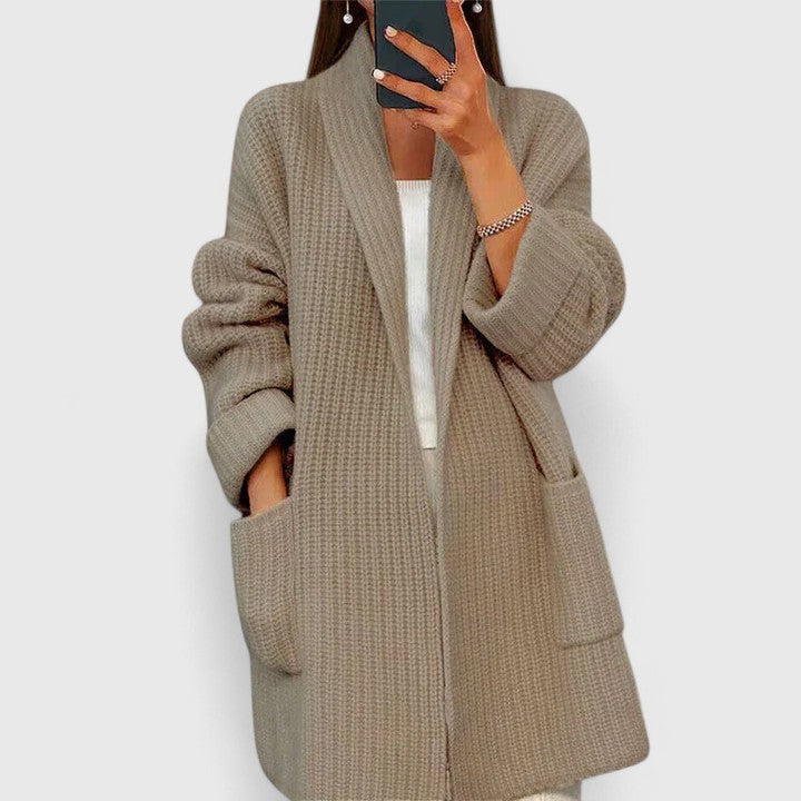 Jan Comfortable Cardigan | Alaric & Cyniora London