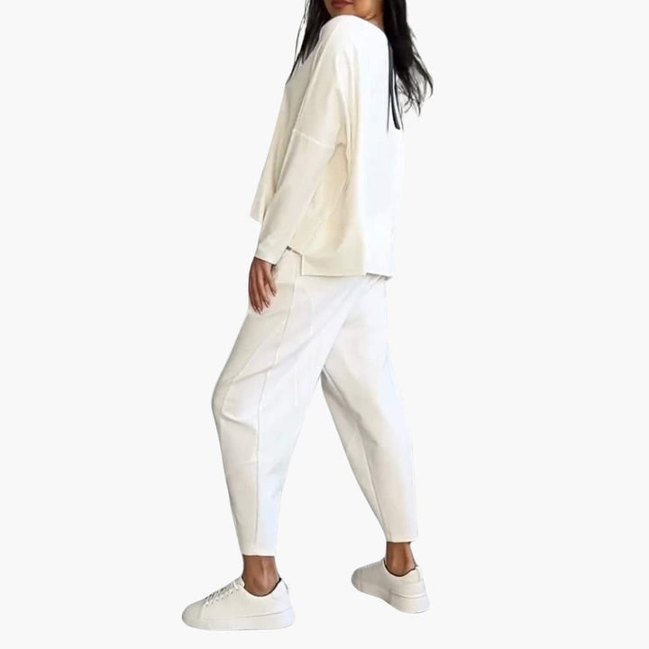Anna Comfortable Set | Alaric & Cyniora London
