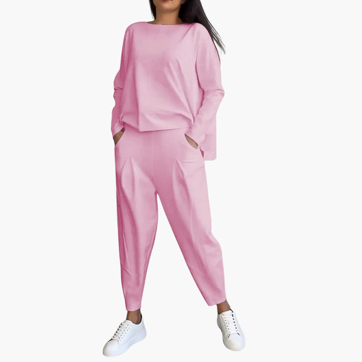 Anna Comfortable Set | Alaric & Cyniora London