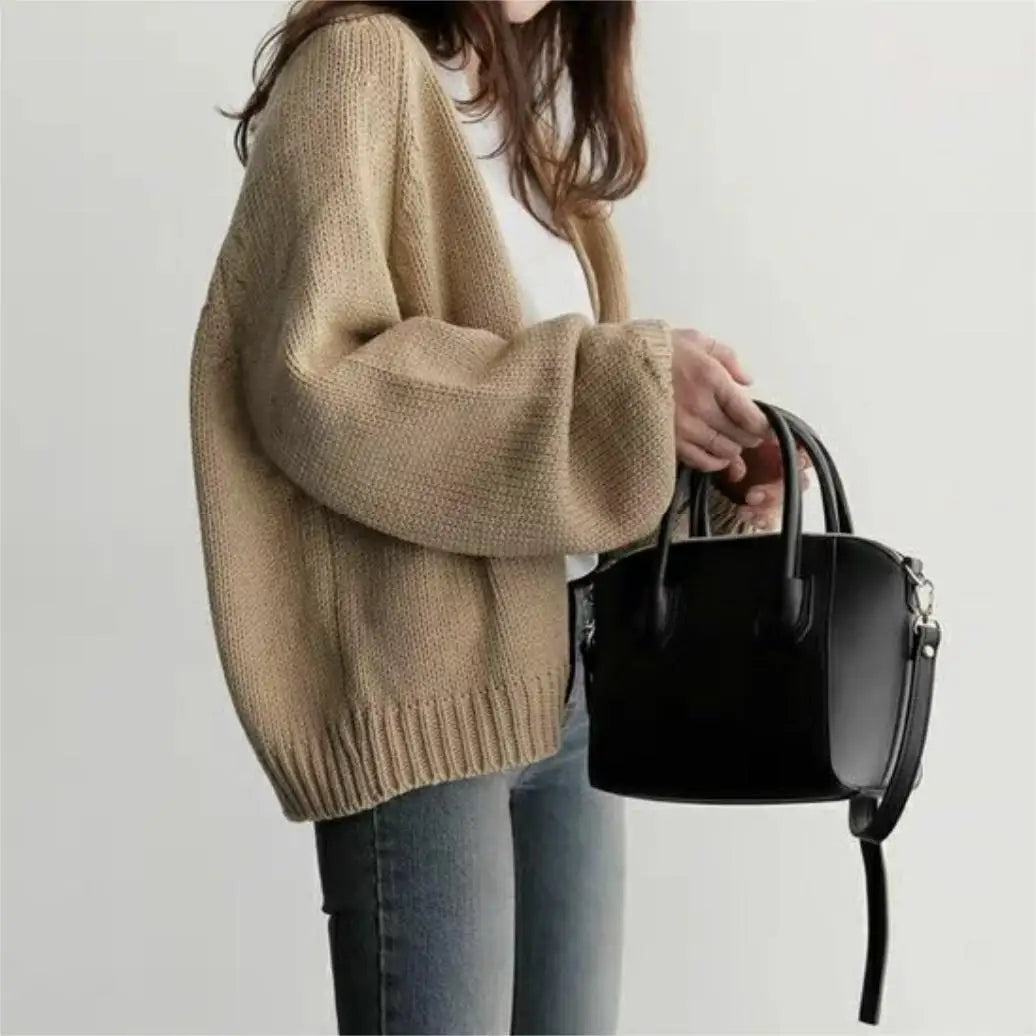 Aria Soft Knit Cardigan | Alaric & Cyniora London