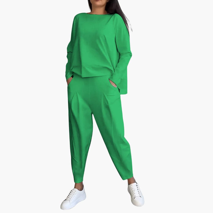 Anna Comfortable Set | Alaric & Cyniora London
