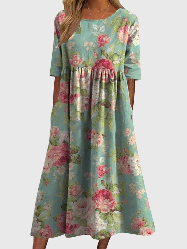 Djala Flattering Dress | Alaric & Cyniora London