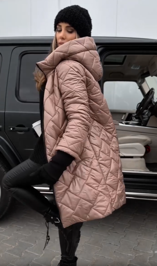 Emsie Comfortable Jacket | Alaric & Cyniora London