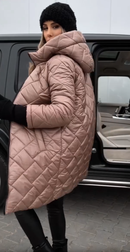 Emsie Comfortable Jacket | Alaric & Cyniora London