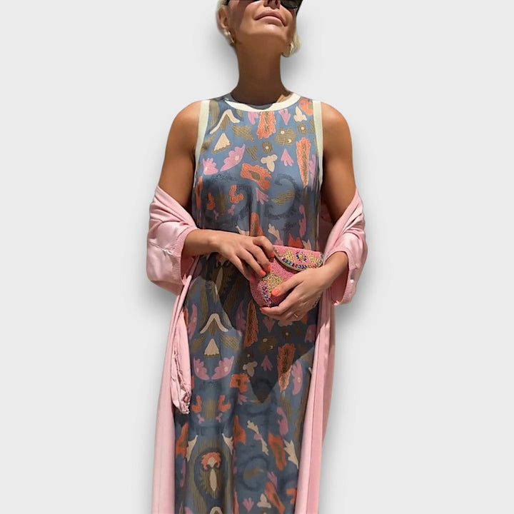 Elveria –  Maxi dress with cardigan
